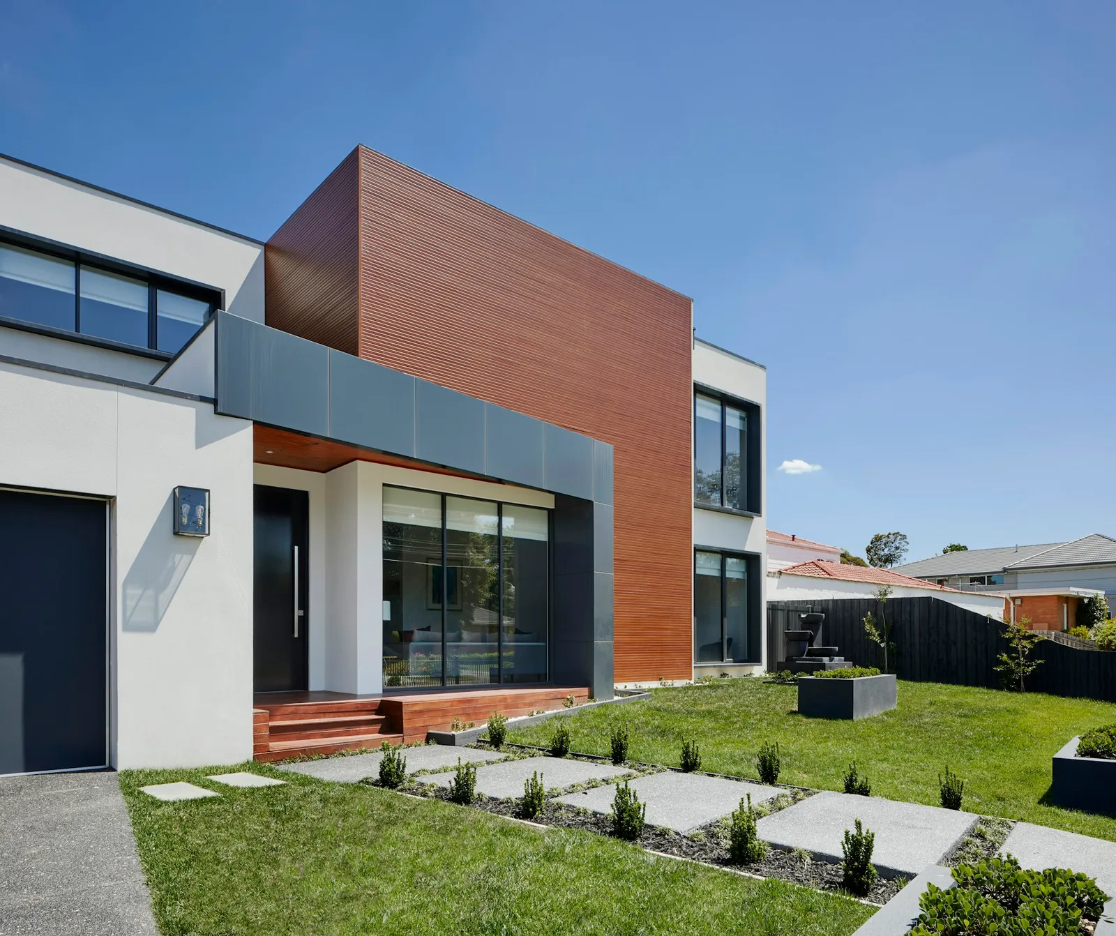 72 Tidewater Row, Brightwater